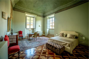 Historical Renaissance Palace Montepulciano